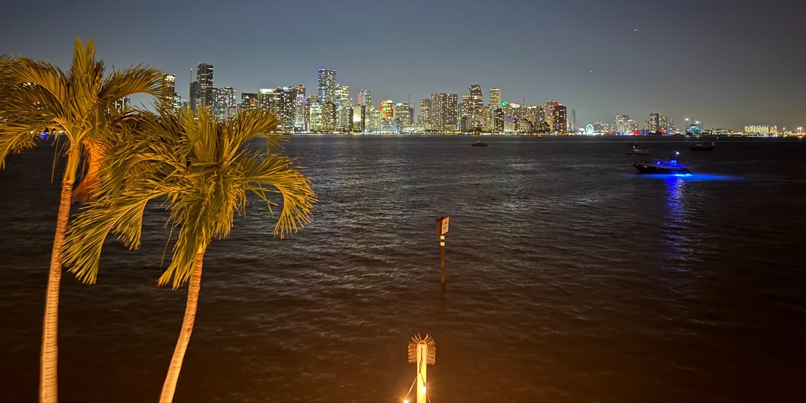 Cómo Vender tu Casa Rápidamente en Hollywood, Florida (Sin Sacrificar Valor)